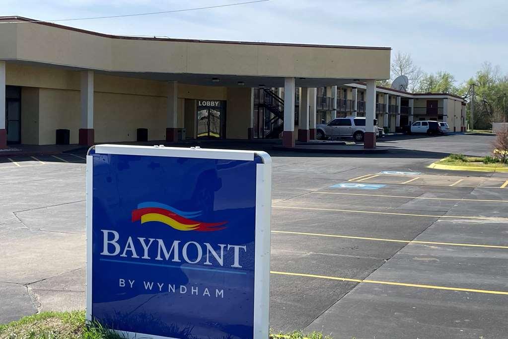 Baymont By Wyndham Stillwater Exterior photo